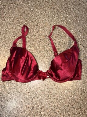 Vintage 90s Victoria's Secret Satin Push-Up Bra in Burgundy Red